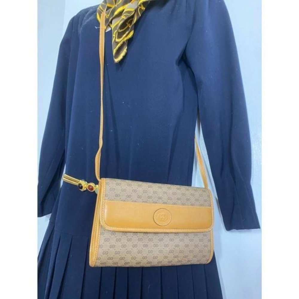 GUCCI Vintage Flap Coated Canvas Crossbody Bag - Picture 11 of 12